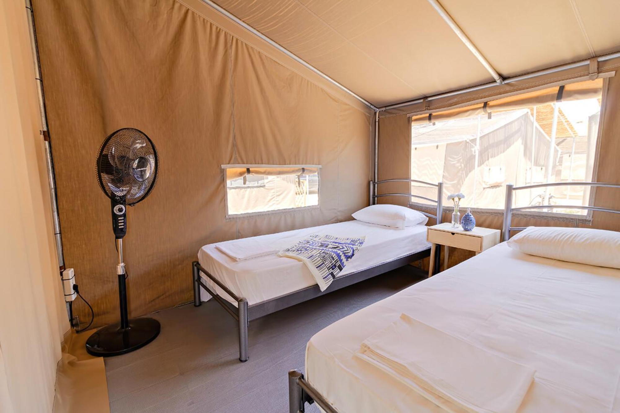 Armenistis Camping & Bungalows Szárti Szoba fotó